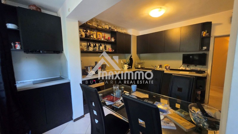 На продаж  3 кімнатна Варна , Цветен квартал , 80 кв.м | 68306806 - зображення [2]