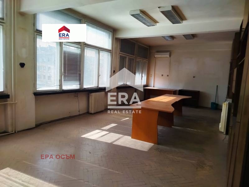 Продава ОФИС, гр. Ловеч, Широк център, снимка 2 - Офиси - 53007734