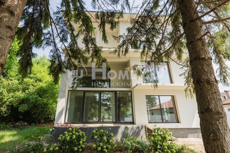 Te koop  Huis regio Sofia , Bozjurishte , 231 m² | 46125186 - afbeelding [6]