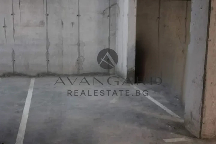 Продава ГАРАЖ, ПАРКОМЯСТО, град Пловдив, Тракия • 14500 € • 97972163 — Holmes.bg