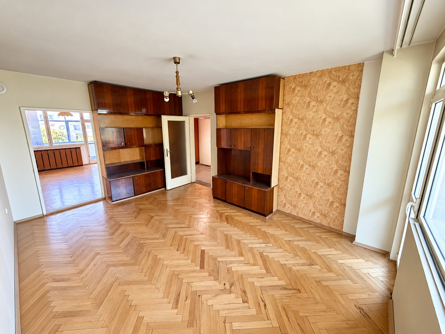 Продава 3-СТАЕН, гр. Пловдив, Христо Смирненски, снимка 2 - Апартаменти - 56008108