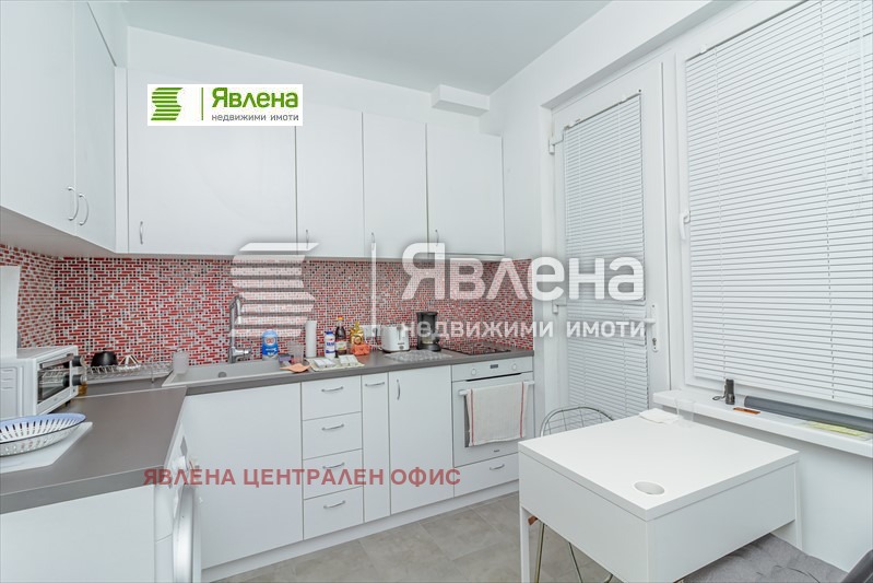 Продава 3-СТАЕН, гр. София, Яворов, снимка 11 - Aпартаменти - 48524286