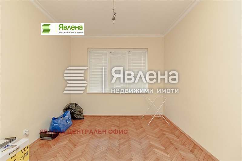 Продава 3-СТАЕН, гр. София, Яворов, снимка 9 - Aпартаменти - 48524286