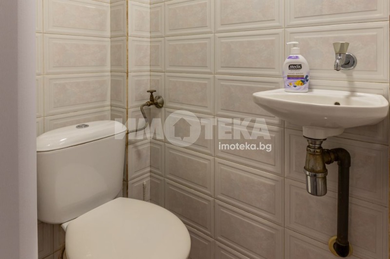 Продава 3-СТАЕН, гр. Варна, Окръжна болница-Генерали, снимка 16 - Апартаменти - 53172991