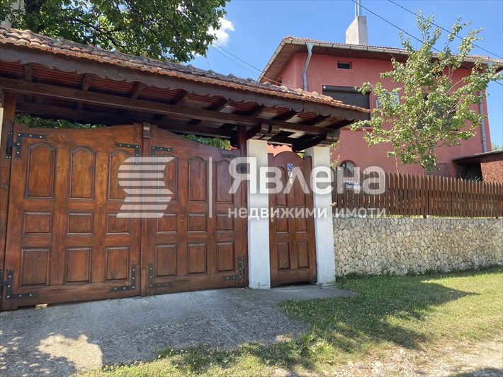 Продава КЪЩА, с. Румянцево, област Ловеч, снимка 14 - Къщи - 54059391