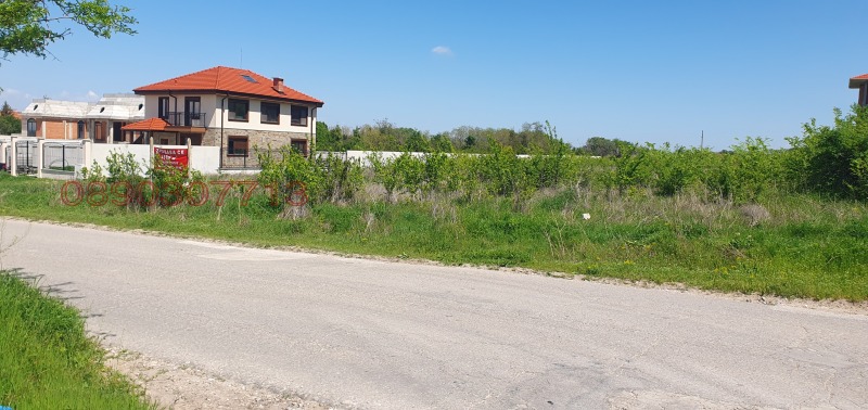 Eladó  Cselekmény régió Plovdiv , Markovo , 3800 négyzetméter | 63475113