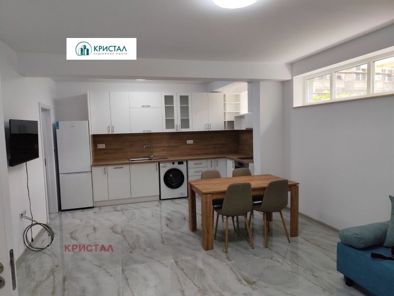 Продава  2-стаен град Пловдив , Христо Смирненски , 75 кв.м | 44112536
