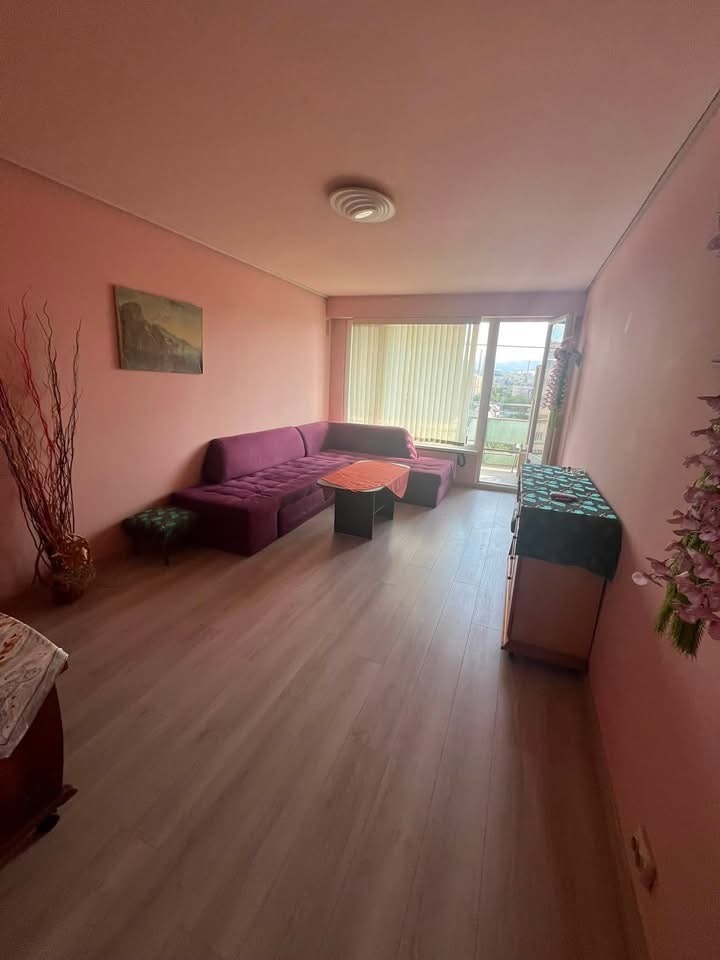 Продава 2-СТАЕН, гр. Перник, Изток
