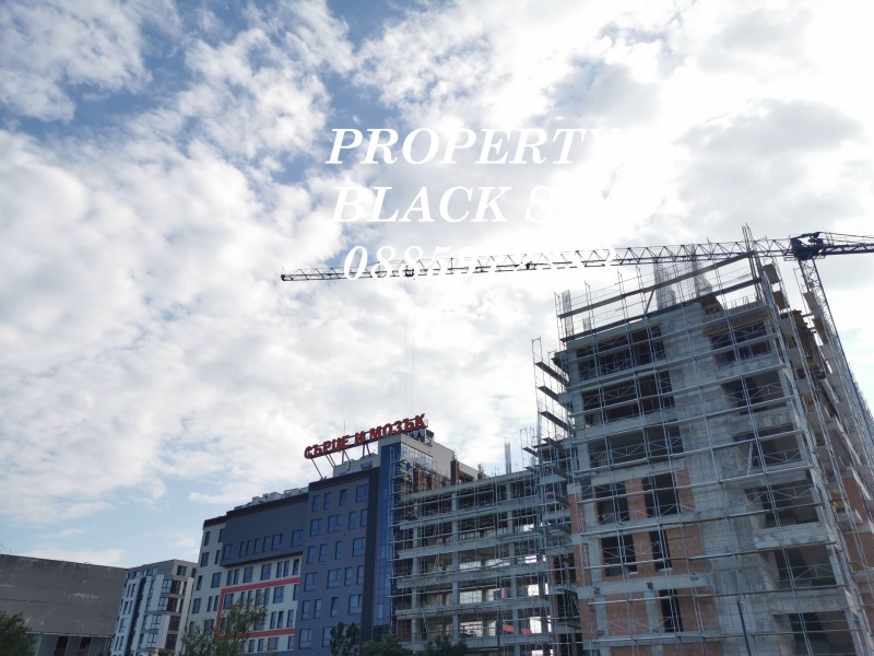 En venta  2 dormitorios Burgas , Slaveykov , 95 metros cuadrados | 45581355
