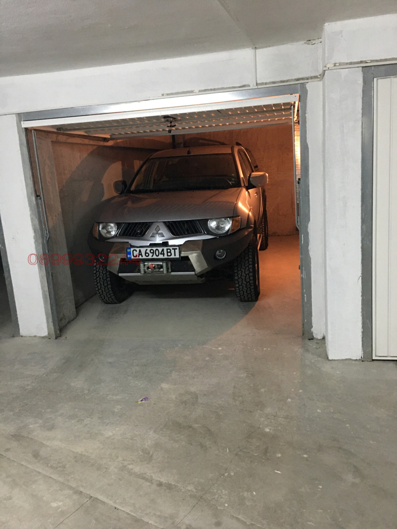 Продава ГАРАЖ, ПАРКОМЯСТО, гр. София, Бъкстон, снимка 4 - Гаражи и паркоместа - 53105081