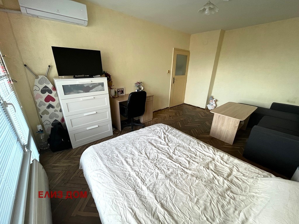 Продава 1-СТАЕН, гр. Варна, Младост 2