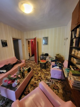2 chambres 9-ti kvartal, Pleven