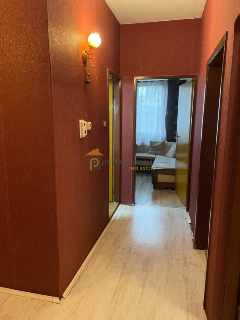 Eladó  2 hálószobás Plovdiv , Kamenica 1 , 96 négyzetméter | 61429047 - kép [9]
