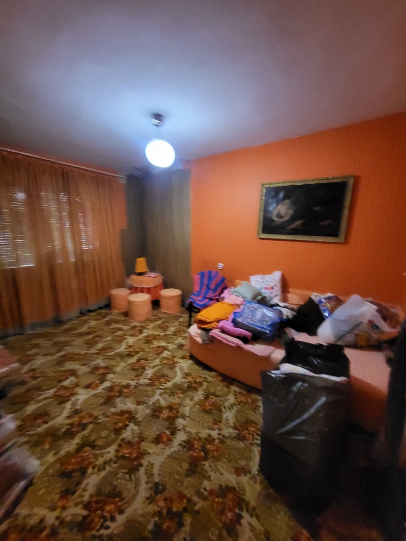 En venta  2 dormitorios Pleven , 9-ti kvartal , 95 metros cuadrados | 14065237 - imagen [10]