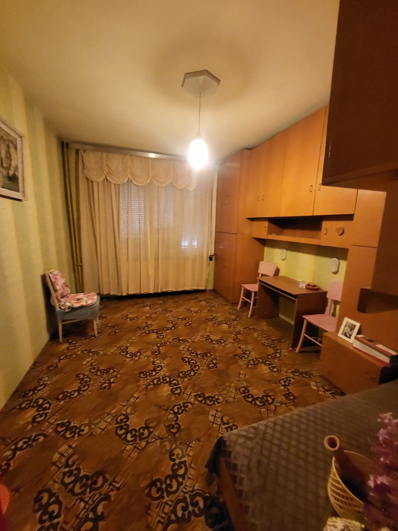 En venta  2 dormitorios Pleven , 9-ti kvartal , 95 metros cuadrados | 14065237 - imagen [15]