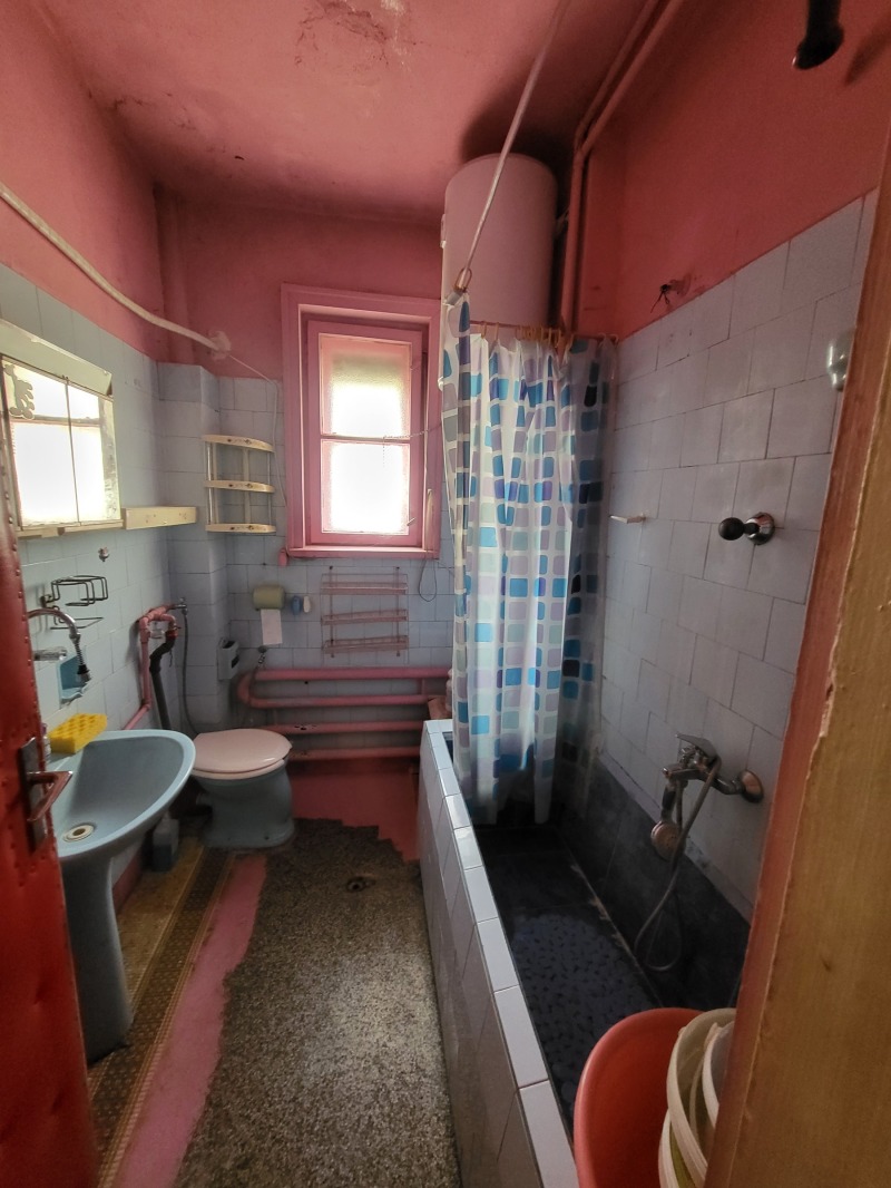 En venta  2 dormitorios Pleven , 9-ti kvartal , 95 metros cuadrados | 14065237 - imagen [3]