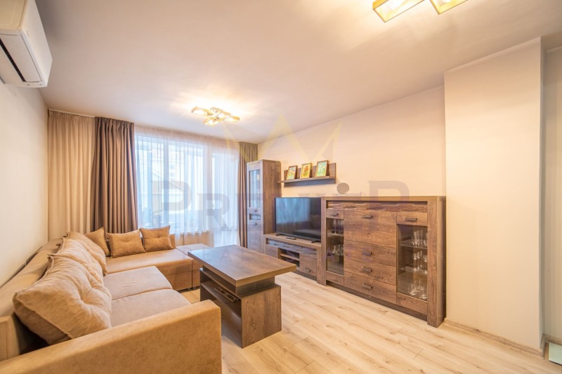 Продава 3-СТАЕН, гр. Варна, Център, снимка 2 - Апартаменти - 53008270