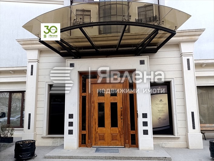 Продава  Многостаен град Варна , Бриз , 177 кв.м | 20497688 - изображение [11]