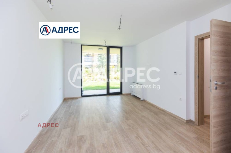 Продава МНОГОСТАЕН, гр. Варна, к.к. Св.Св. Константин и Елена, снимка 14 - Апартаменти - 53172958