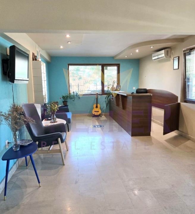 Продава ХОТЕЛ, гр. Приморско, област Бургас, снимка 2 - Хотели - 54034489