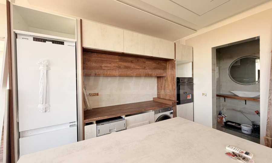 Продава 2-СТАЕН, гр. Бургас, Долно Езерово, снимка 2 - Апартаменти - 54454968