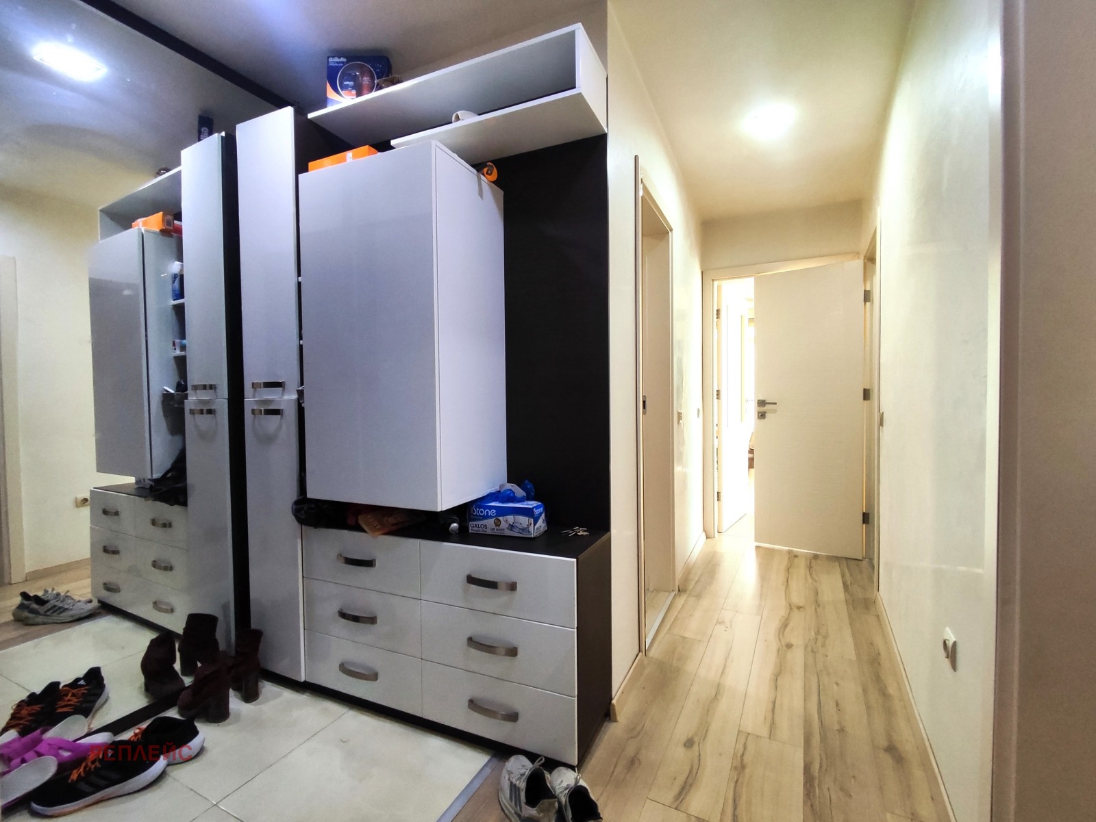Продава 3-СТАЕН, гр. Варна, Погреби, снимка 12 - Апартаменти - 55008093