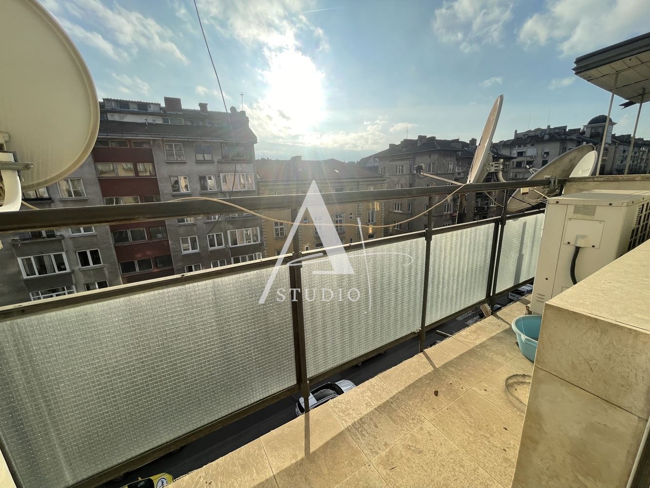 Продава 3-СТАЕН, гр. София, Център, снимка 2 - Апартаменти - 55022430