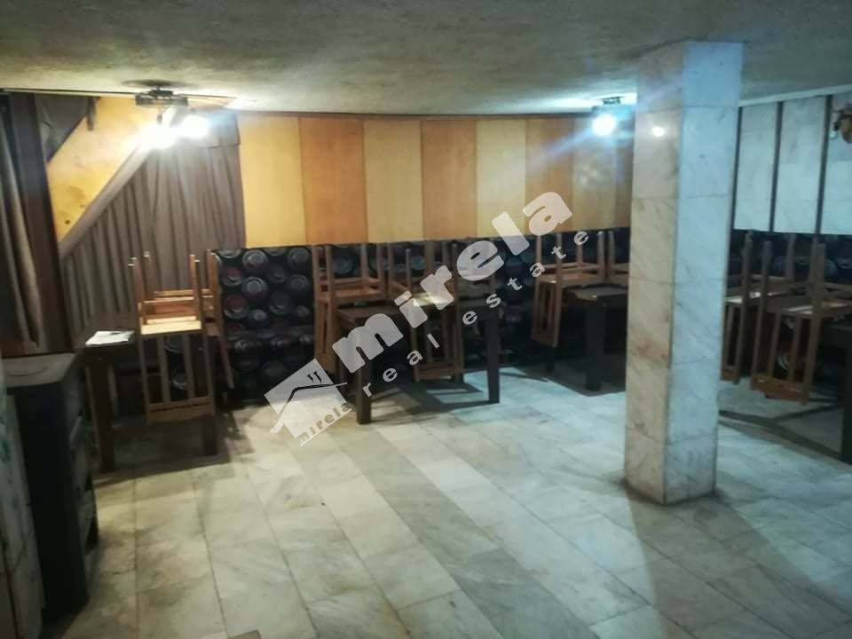 Продава ХОТЕЛ, гр. Тополовград, област Хасково, снимка 2 - Хотели - 53642713