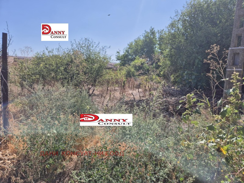 Продава ПАРЦЕЛ в област Велико Търново, с. Климентово - 770 кв.м / 7 669.38 € » 15 000 лв., ДАНИ КОНСУЛТ-НИ ЕООД