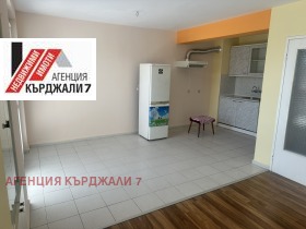 МНОГОСТАЕН, 125 m2
