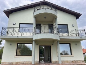 Casa Ravna gora, regiunea Varna 3