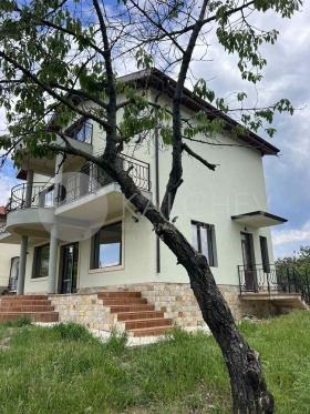 Casa Ravna gora, regiunea Varna 1