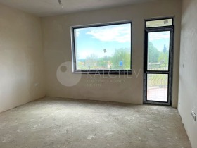 Casa Ravna gora, regiunea Varna 8