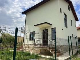 Casa Ravna gora, regiunea Varna 15