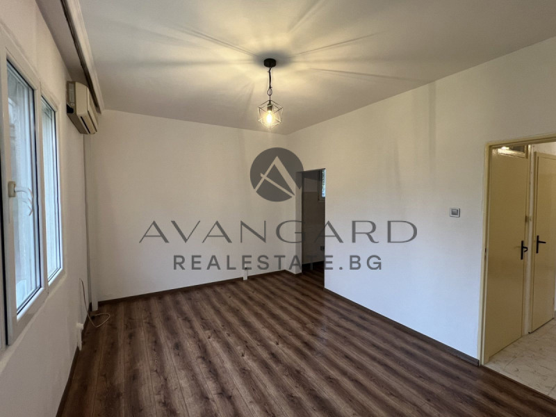 Продава 3-СТАЕН, гр. Пловдив, Кючук Париж, снимка 11 - Апартаменти - 52391846