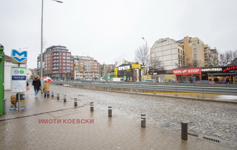 Продава 3-СТАЕН, гр. София, Красно село