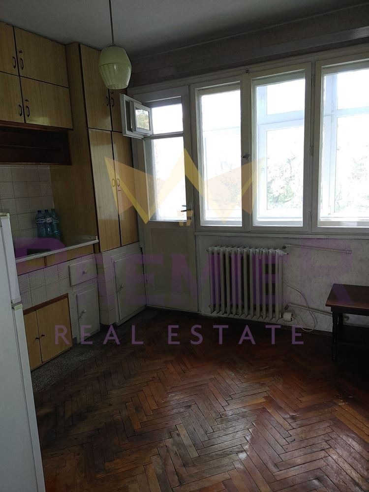 Продава 3-СТАЕН, гр. Пловдив, Център, снимка 7 - Апартаменти - 54689955
