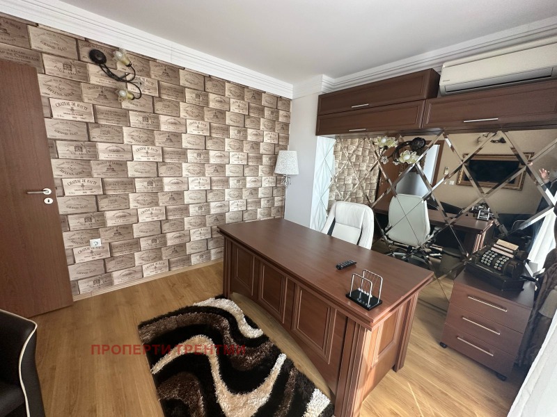Продается  3+ спальни область Бургас , к.к. Слънчев бряг , 250 кв.м | 33513902 - изображение [7]