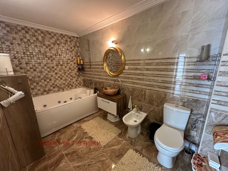 Продается  3+ спальни область Бургас , к.к. Слънчев бряг , 250 кв.м | 33513902 - изображение [9]