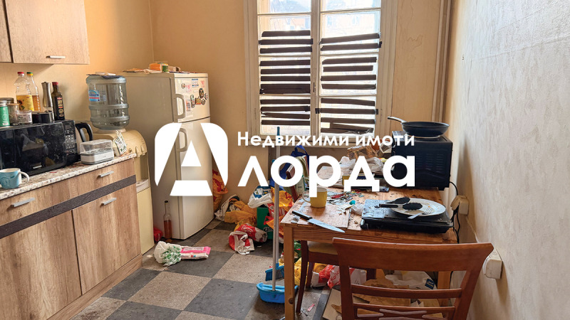 Продава МНОГОСТАЕН, гр. София, Център, снимка 5 - Апартаменти - 52803197