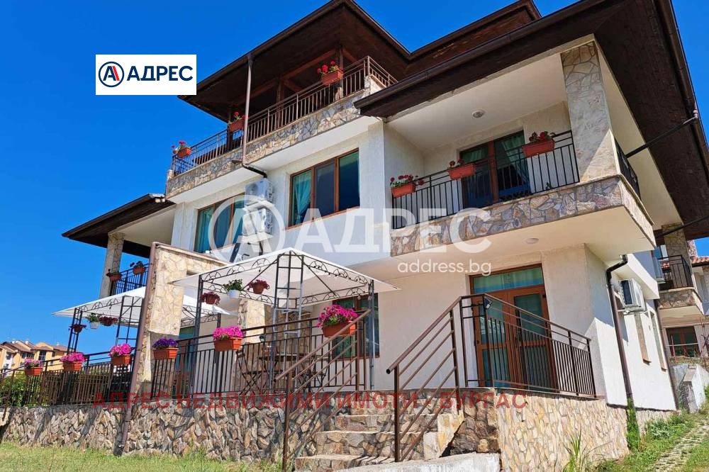 Продава ХОТЕЛ, гр. Свети Влас, област Бургас