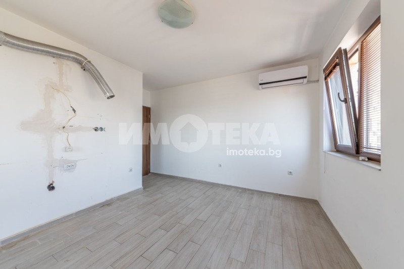 Zu verkaufen  1 Schlafzimmer Warna , Ljatno kino Trakija , 45 qm | 23290127 - Bild [3]