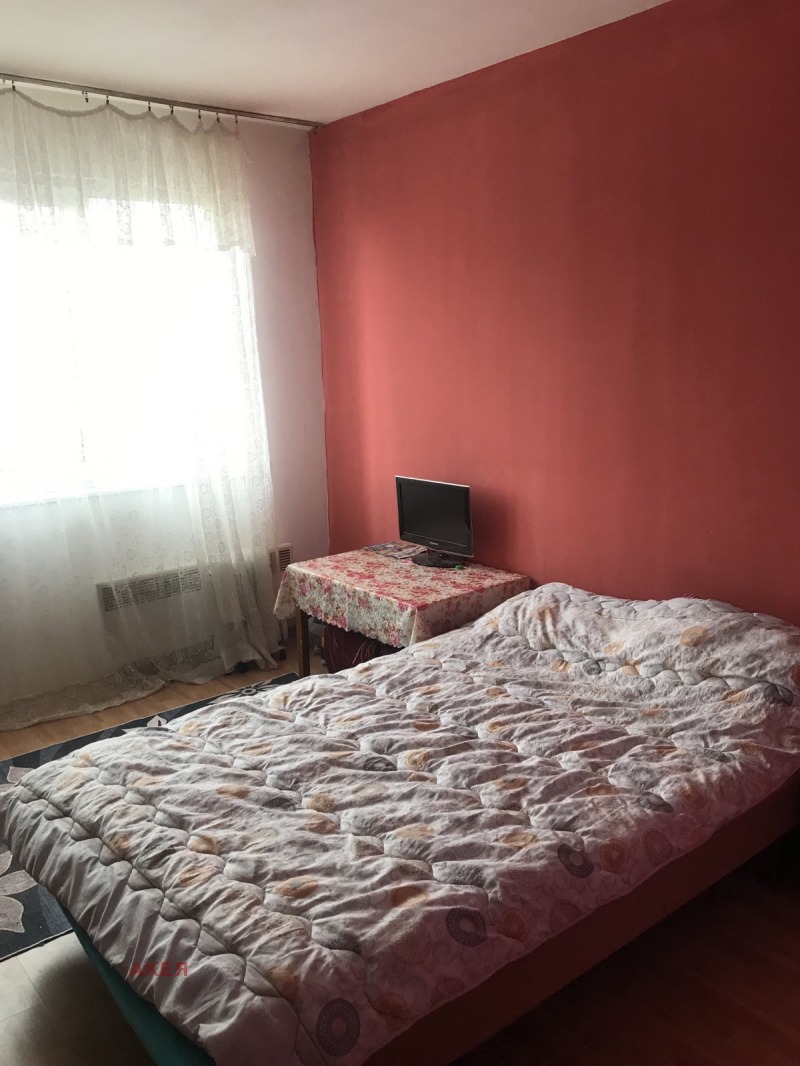 Продава  3-стаен град София , Връбница 1 , 84 кв.м | 44108240 - изображение [4]