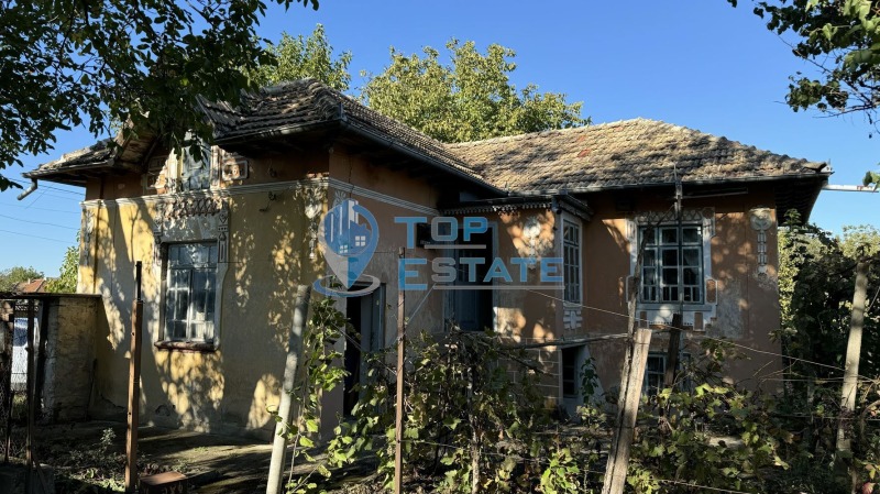 Продава КЪЩА, с. Куцина, област Велико Търново