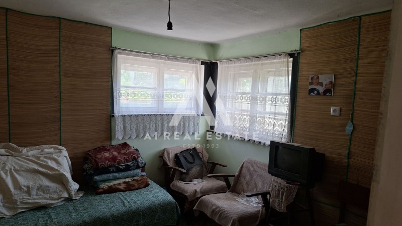 Продава КЪЩА, с. Божурица, област Плевен, снимка 8 - Къщи - 50611191