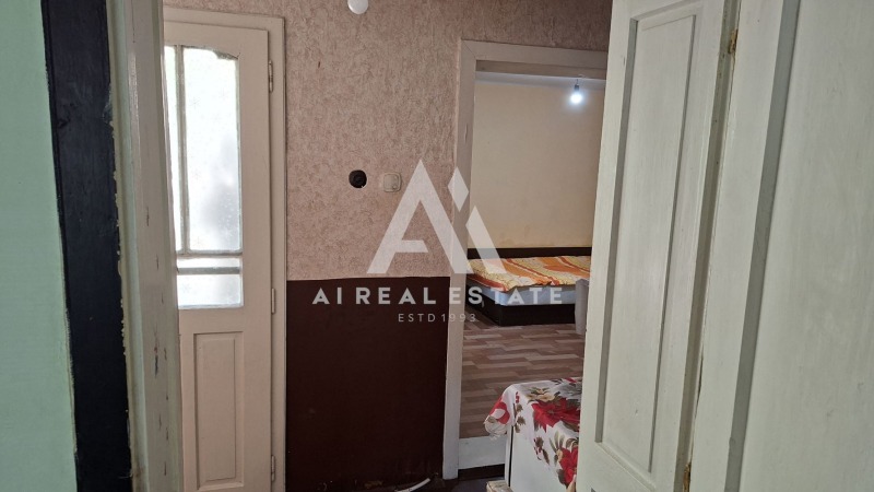 Продава КЪЩА, с. Божурица, област Плевен, снимка 12 - Къщи - 50611191