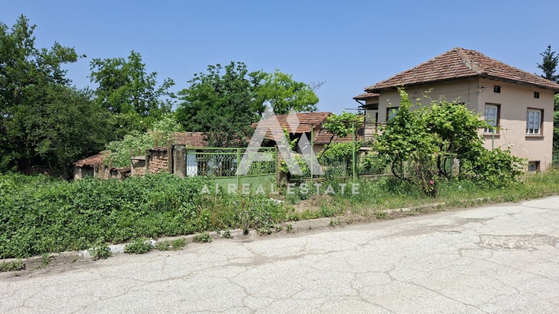 Продава КЪЩА, с. Божурица, област Плевен, снимка 3 - Къщи - 50611191