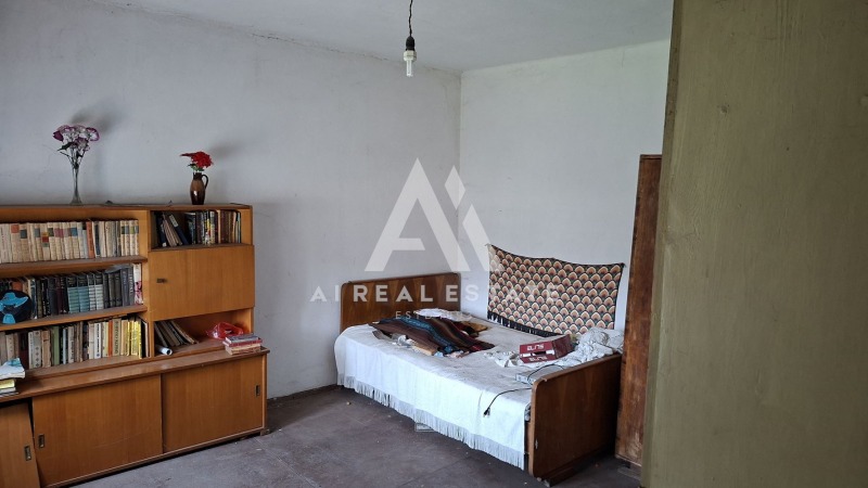 Продава КЪЩА, с. Божурица, област Плевен, снимка 16 - Къщи - 50611191