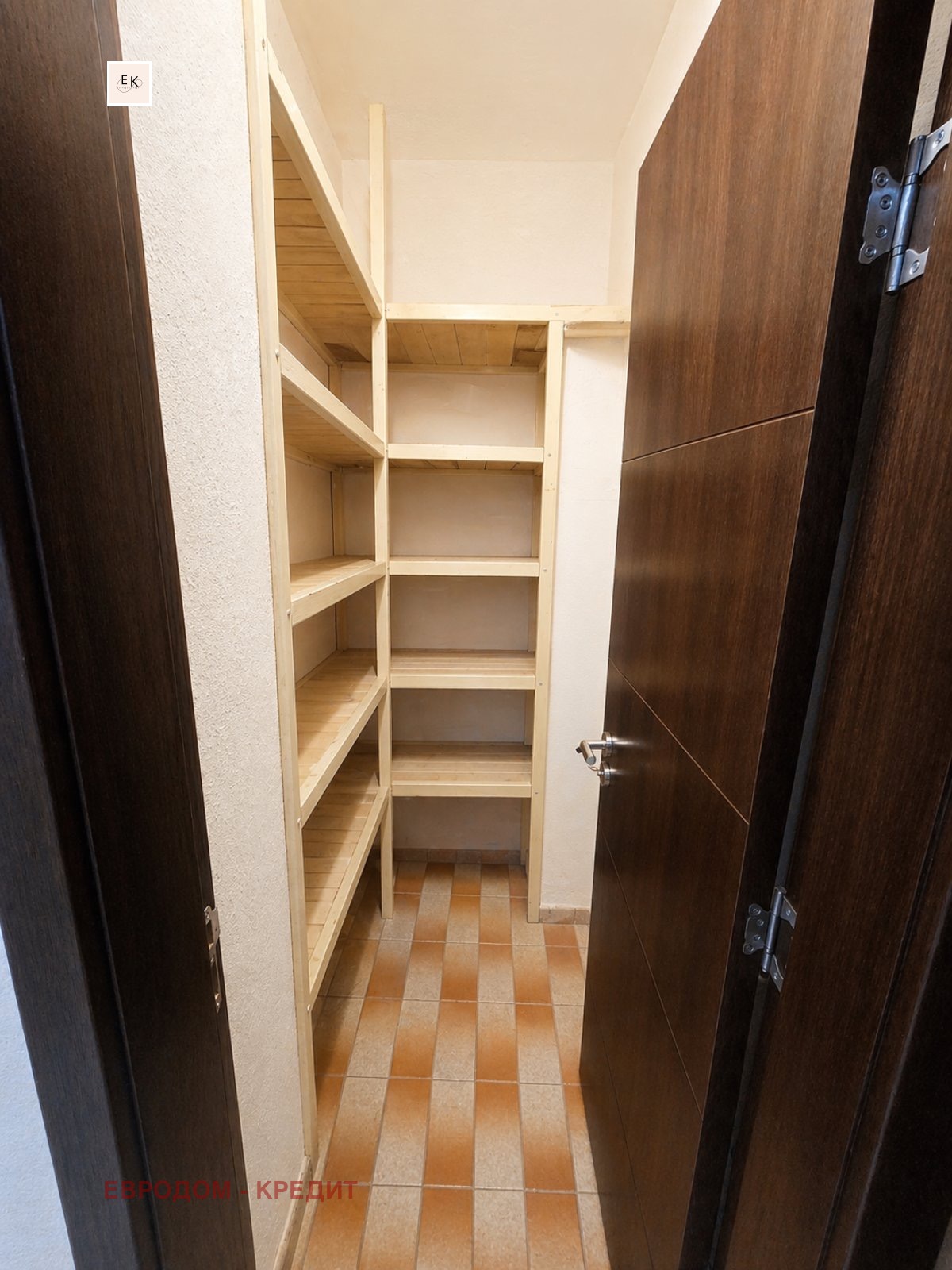 Продава МНОГОСТАЕН, гр. Стара Загора, Център, снимка 9 - Апартаменти - 54556798