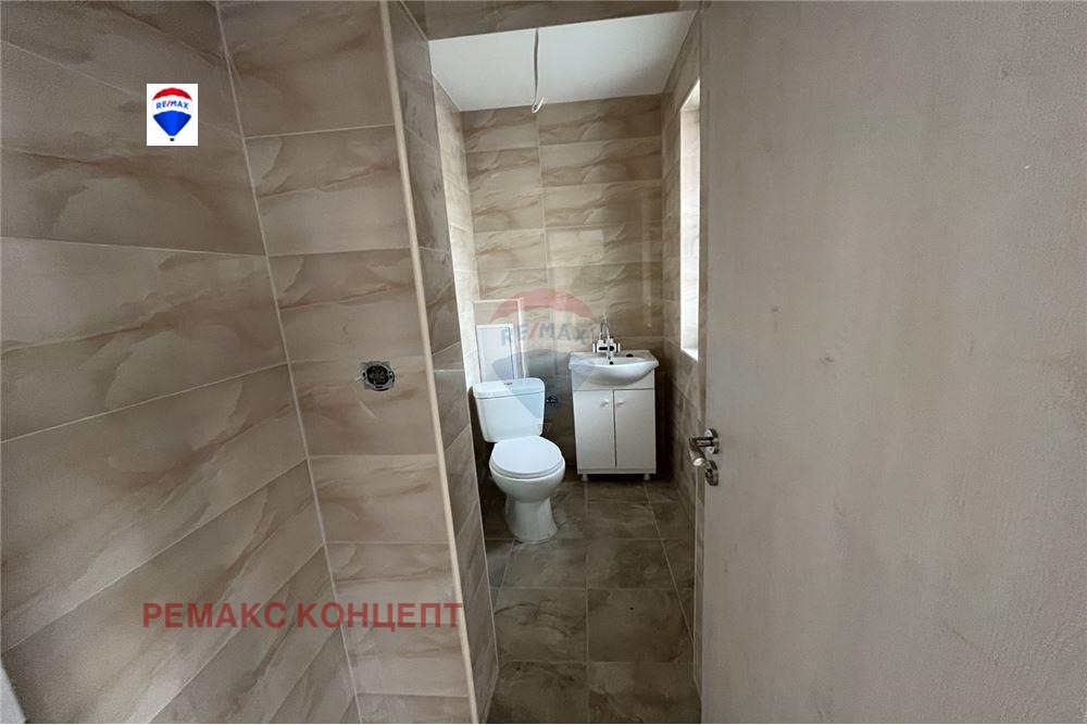 Продава ОФИС, гр. Шумен, Център, снимка 5 - Офиси - 54643622